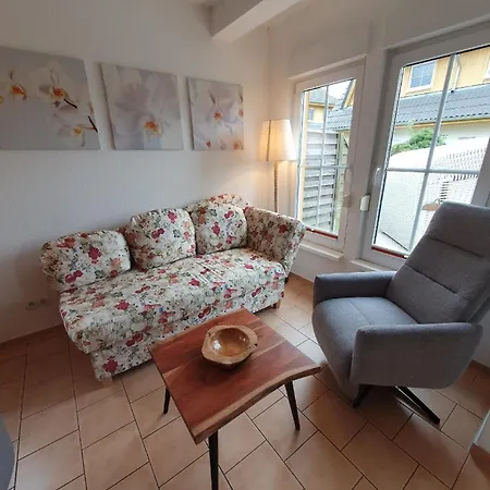 Gemuetliche Mit Grill Und Garten Apartment